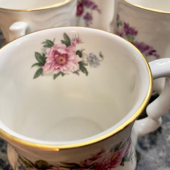 Vintage David Michael English Floral Bone China Mugs - Set of 4 - Picture 12 of 16